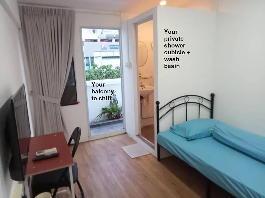 سنغافورة Semi-Ensuite W Balcony For Locals, Pr, Ep, Sp Holders Only, Not Hotel Tourists